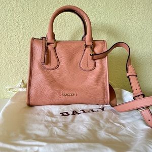 Bally Leather bag pink
